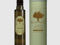 Aceite de Oliva Ecológico. Destaca por sus características organolépticas y un toque afrutado de gran aroma