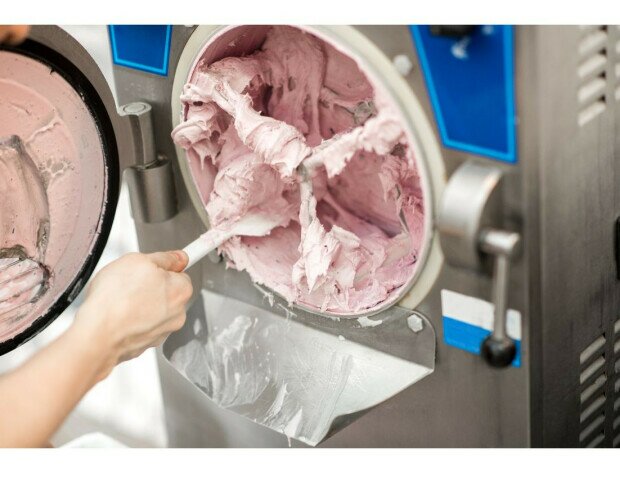 Servicio de formulación para terce. Formulamos y producimos helados especiales, cualquier formato para terceros