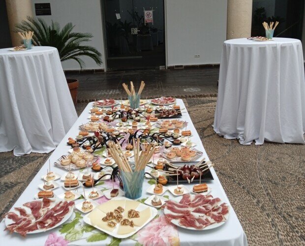 Catering. Servicios de catering para todo tipo de eventos